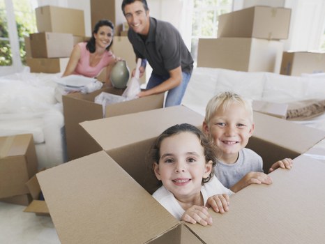 Household moving assistance for flats and homes in Ilford