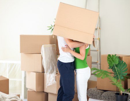 Reliable Ilford man and van service supporting house and office moves