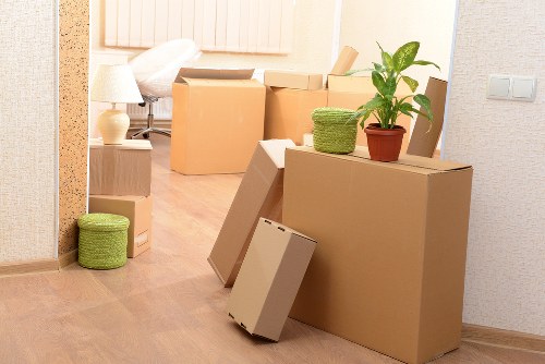 Packing and loading service for household belongings in Ilford