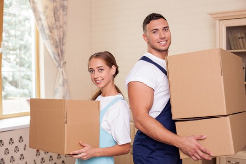 Removal truck hire for homes and businesses across Ilford